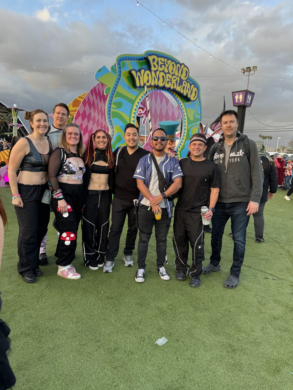 Maria and Avery at a music festival
